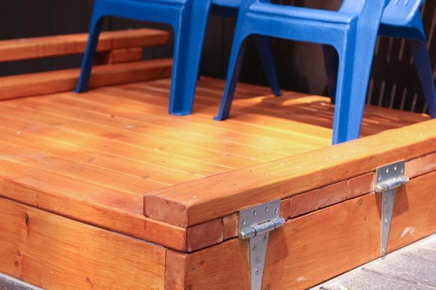 DIY Wooden Sandbox 3