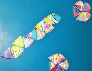 Choose a layout for your Christmas ball.