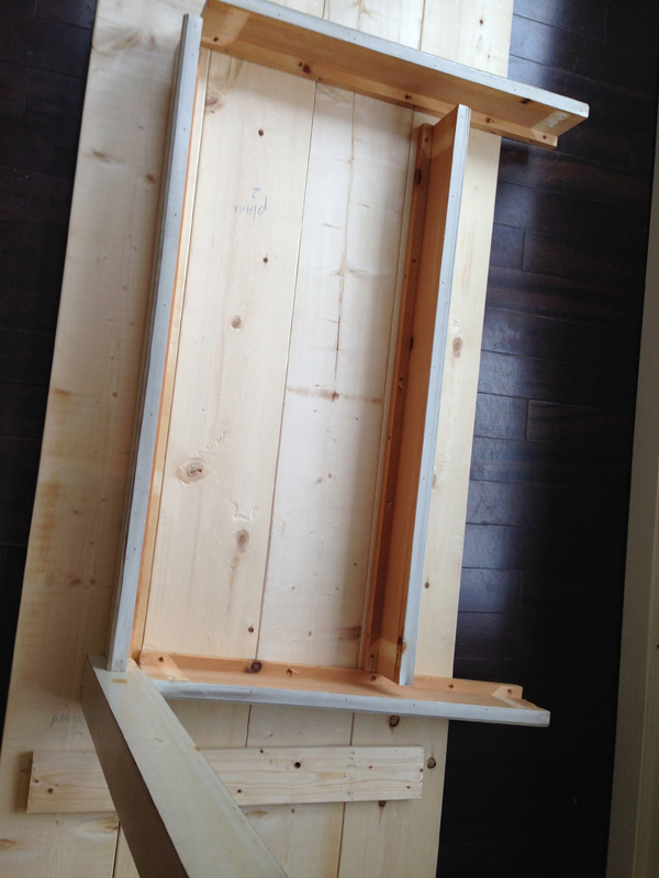 motherboardskitchentable2