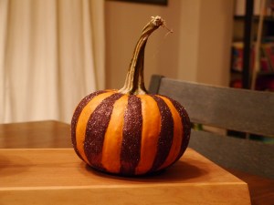 Finished striped pumpkin. If I had more time, I was going to attempt a second colour.